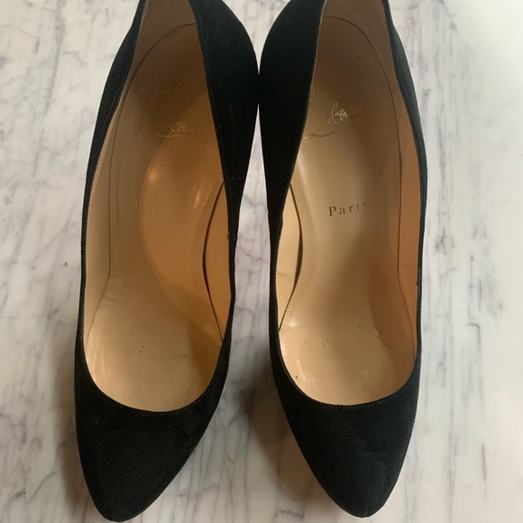 CHRISTIAN LOUBOUTIN
Suede Bianca Back-Zip Platform Pumps - Picture 3 of 5